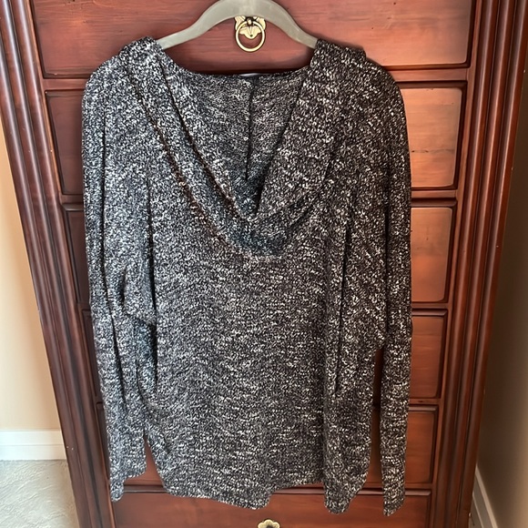 Final Touch Black and White Marled Hooded Open Cardigan NWOT - Picture 2 of 4